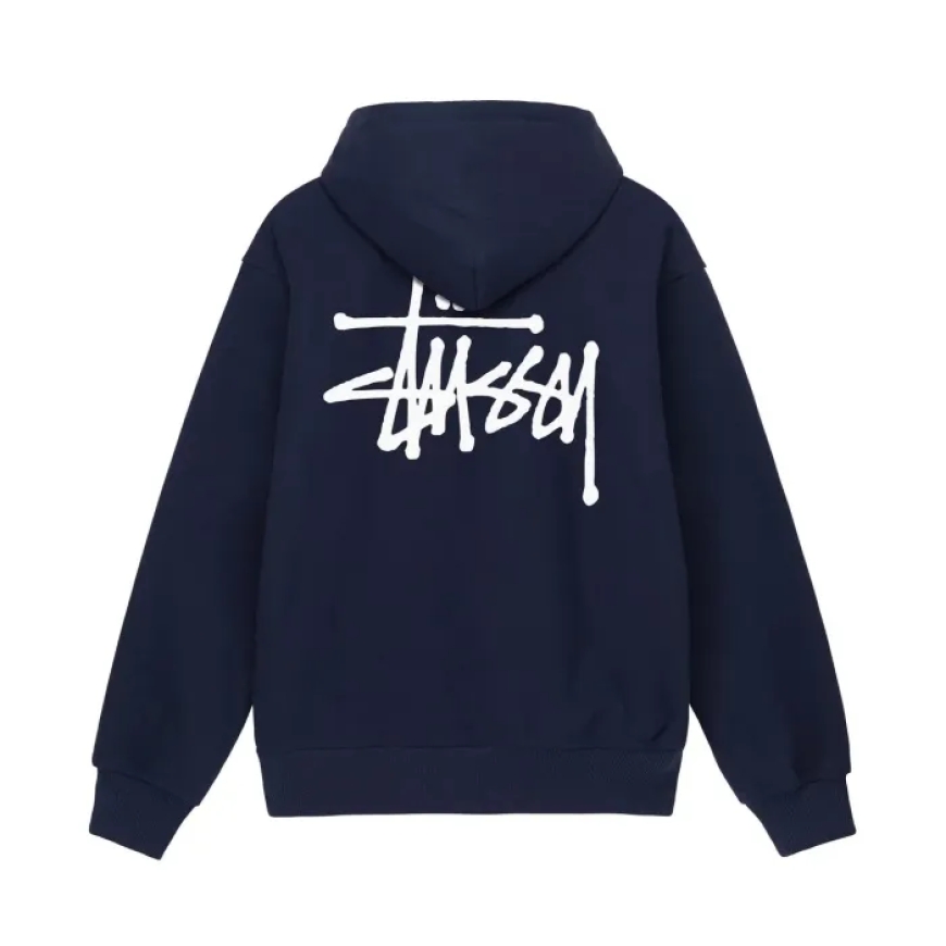 Cultural Icons: Stussy Hoodies in Music and Arts Scenes