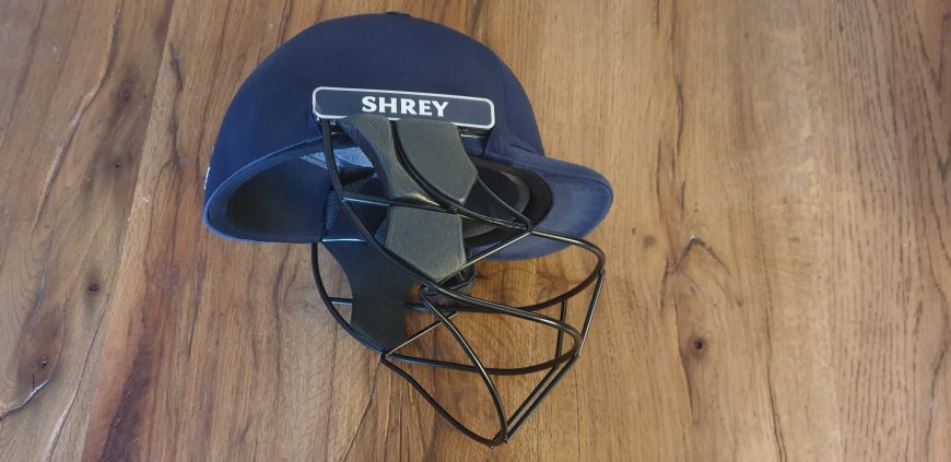 How to Choose the Perfect Cricket Helmet: A Comprehensive Guide