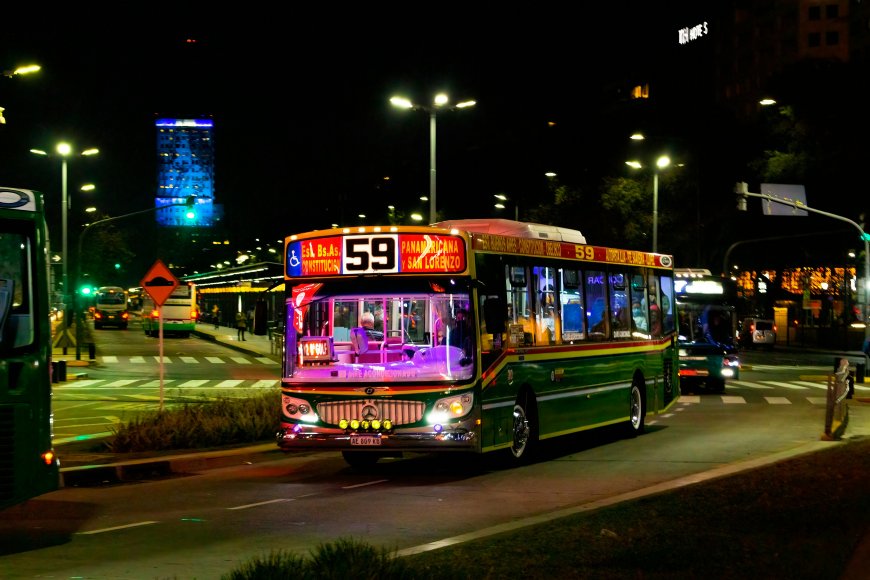 Rockin N' Rollin' Party Bus Service in Folsom