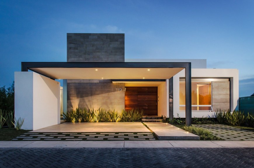 Smart Grey Structure House Design vs. Regular Homes