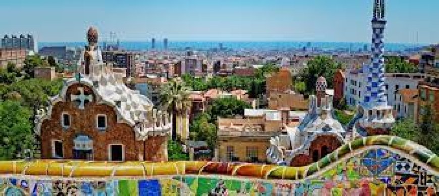 10 Best Things to See and Do in Barcelona