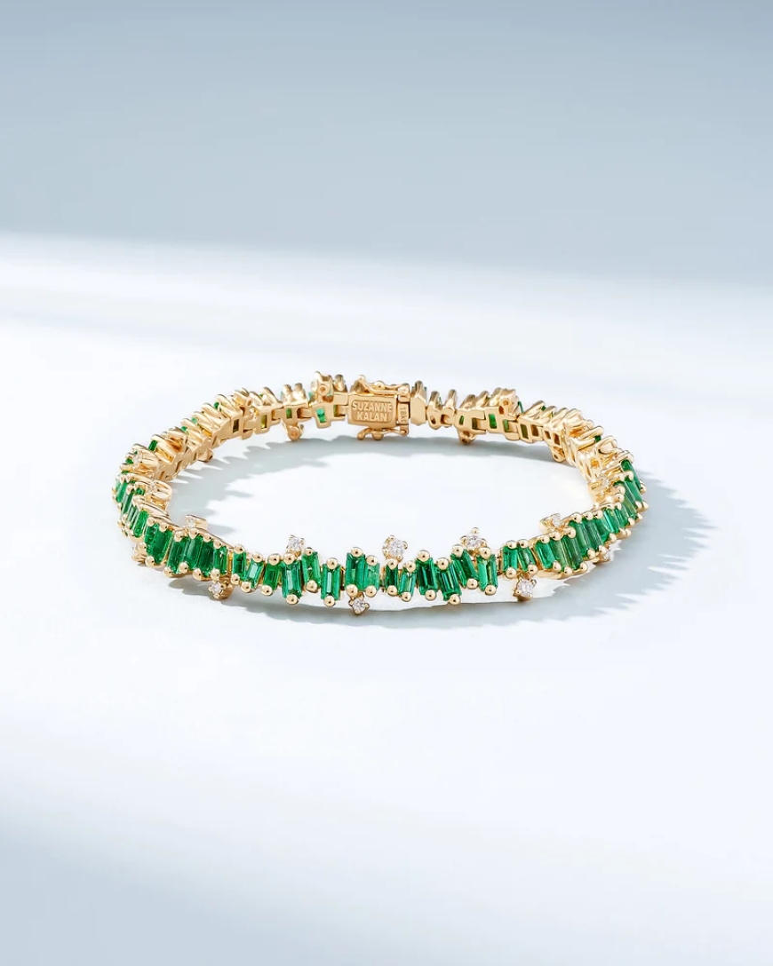 Why an Emerald Bracelet Is the Perfect Mother’s Day Gift
