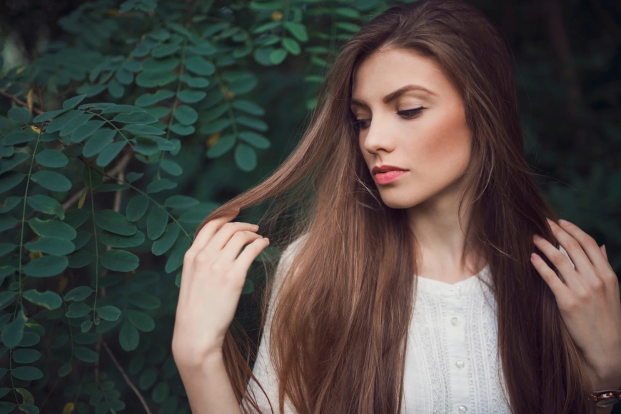 Achieving Naturally Straight Hair: A Comprehensive Guide