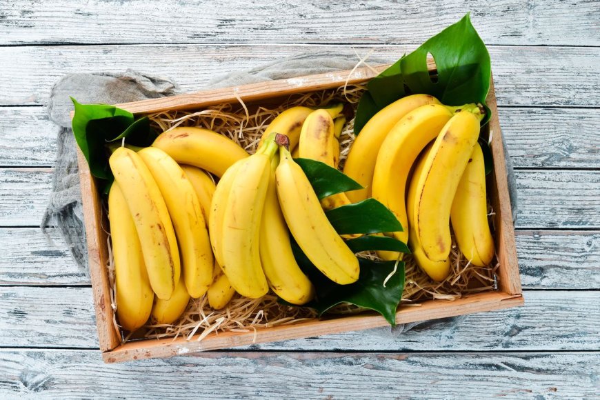 What nutritional advantages do bananas offer?