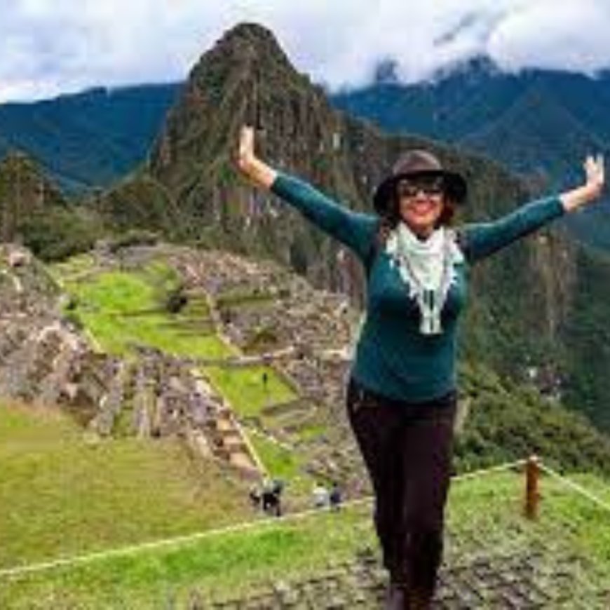 Unveiling the Marvels of the 2-Day Sacred Valley and Machu Picchu Tour