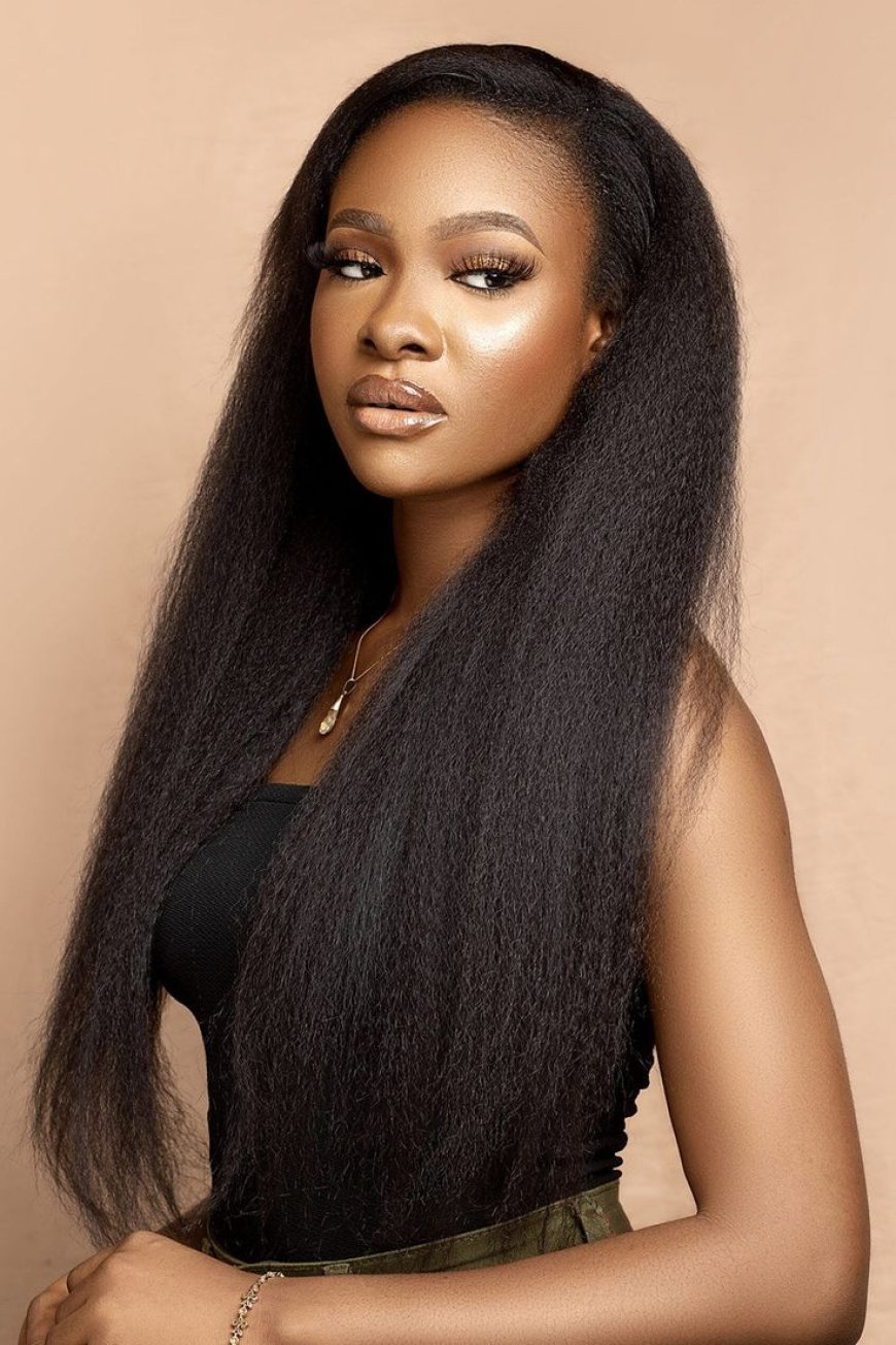 Unveiling the Regal Look: A Guide to Lace Frontal Wigs with Human Hair