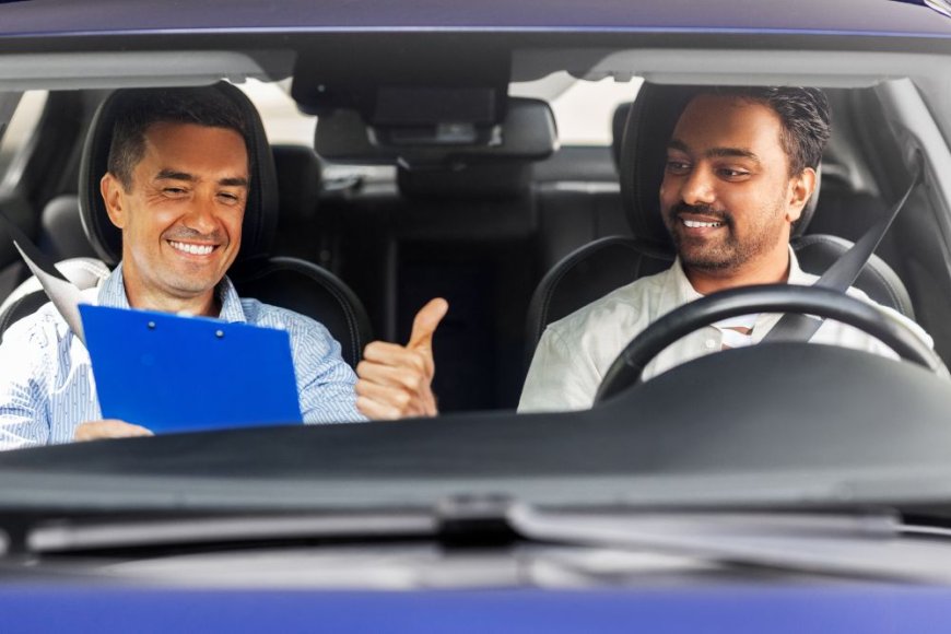 Exploring the Benefits of Attending an MTO Approved Driving School in Toronto 2024