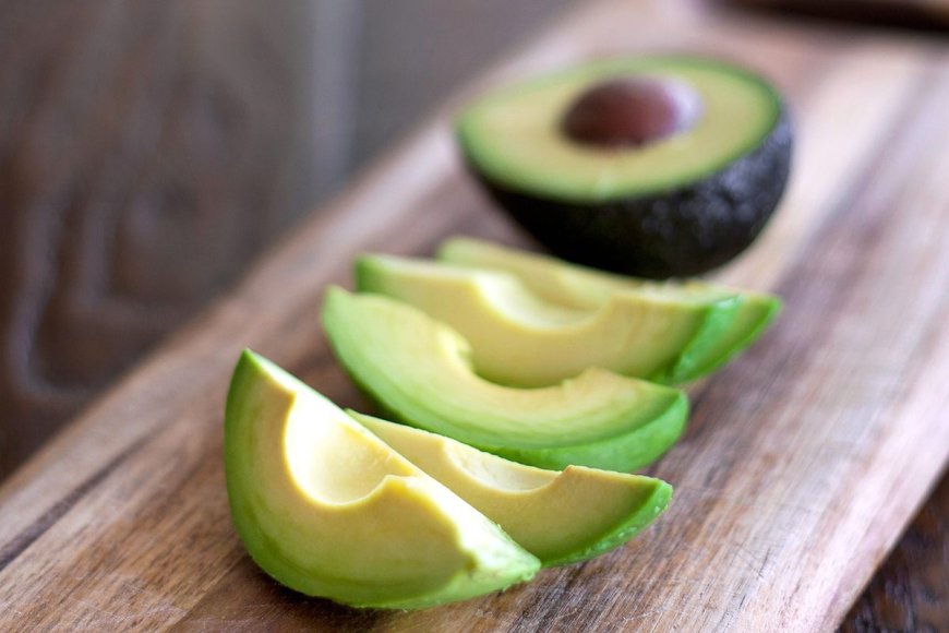 Discover the Many Advantages of Eating Two Avocados Every Day
