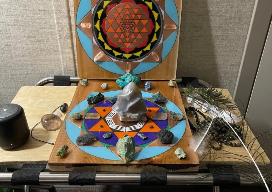 How Does the Sri Yantra Facilitate Manifestation and Personal Transformation?