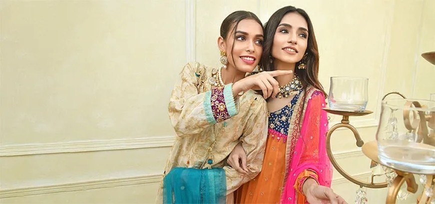 Discovering the Essence of Pakistani Dresses: Shireen Lakdawala's Exquisite Collections