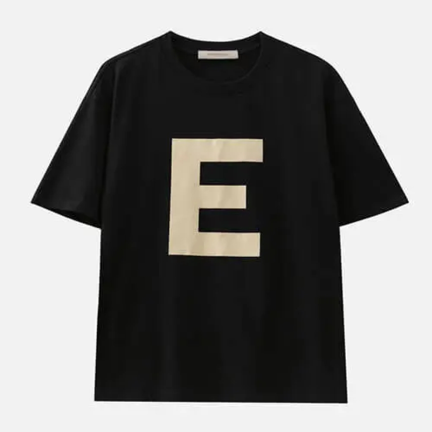 Essentials Clothing T-shirts: Elevating Your Wardrobe Game