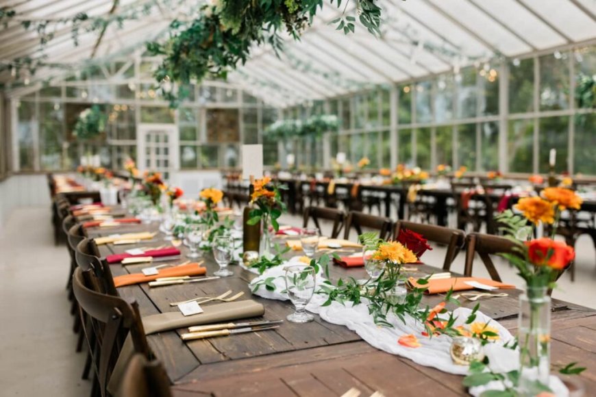 Greenhouse Wedding Venues in Virginia offers a picturesque