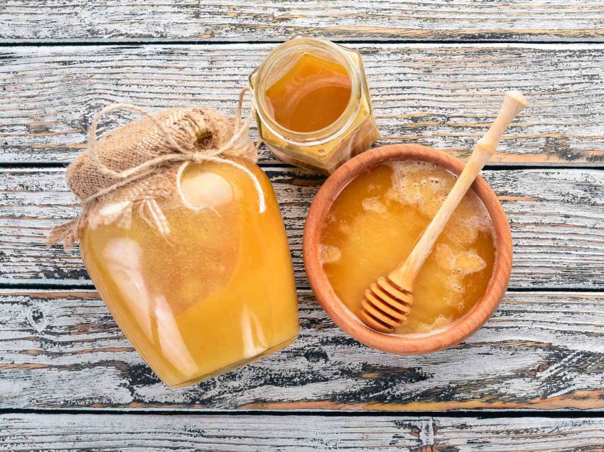 The Sweet Benefits of Eating Raw Honey in Houston