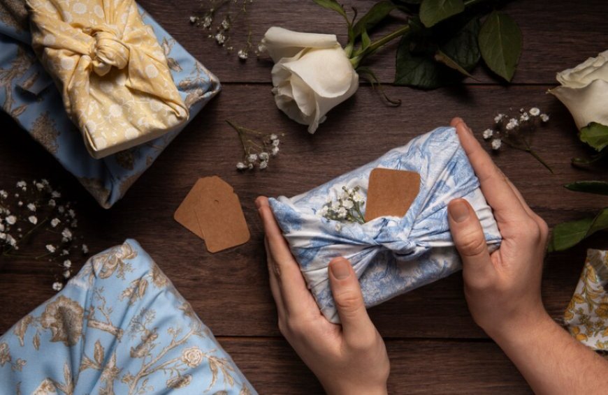 Creative Ideas For Repurposing Wax Sachets After the Wedding