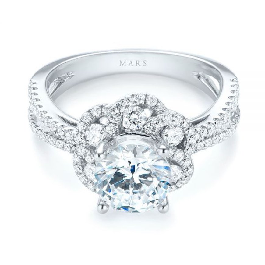 Seattle Sparkle: Discovering Exquisite Engagement Rings in the Emerald City