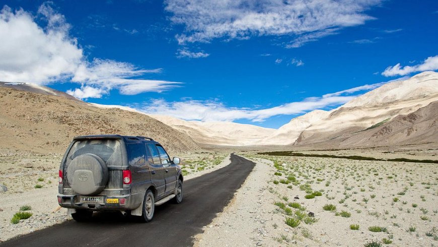 Leh Ladakh Tour Packages with Turtuk and Siachen: Unbeatable Package Offers!