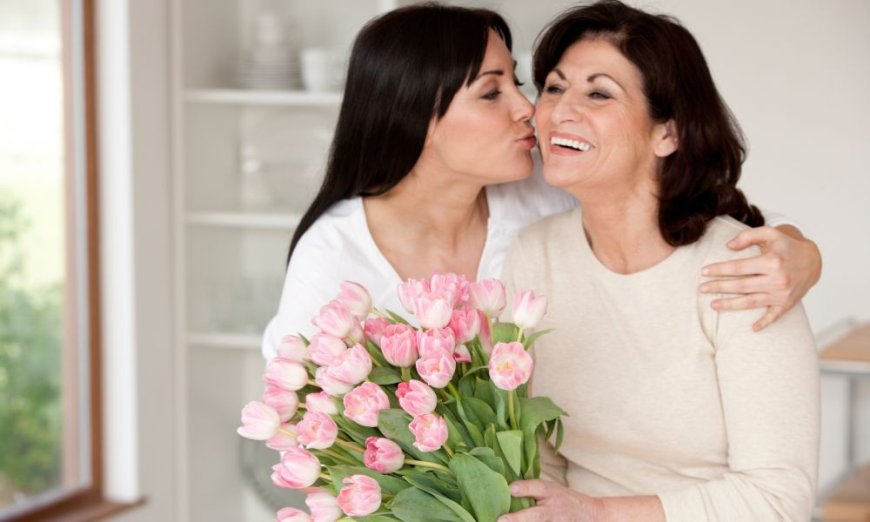 10 lovely Mother's Day flowers to order now