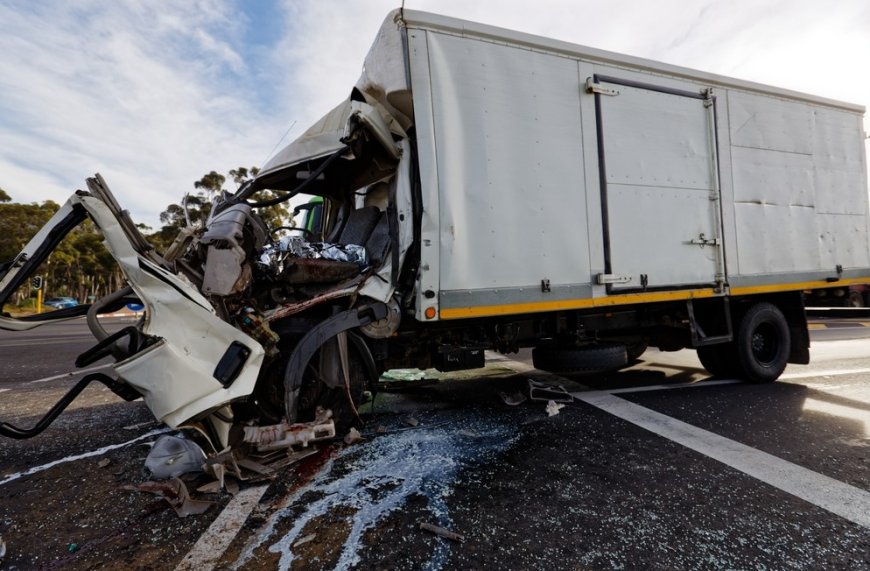 How a Truck Wreck Attorney Can Help You Get the Compensation You Deserve