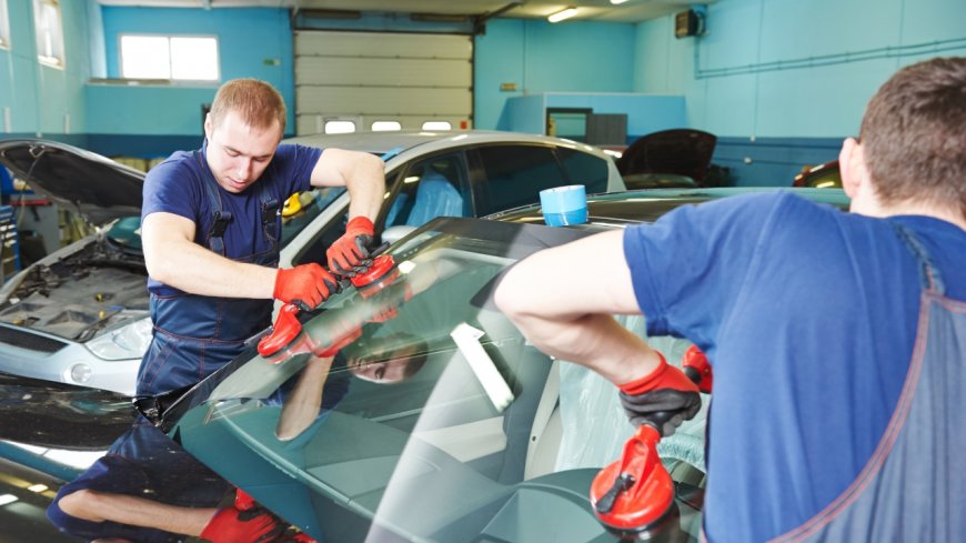 Choosing the Right Windshield Replacement in Calgary