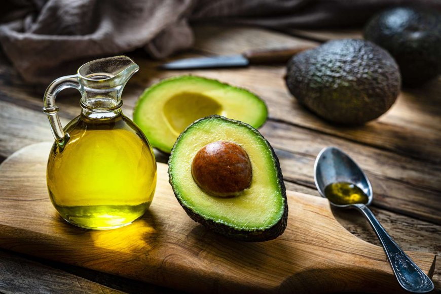 How to Use Avocado Oil for Skin and Hair Care