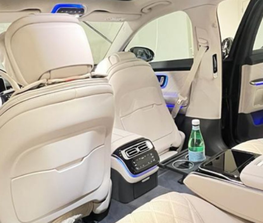 Hire chauffeured car services for professional travel experience