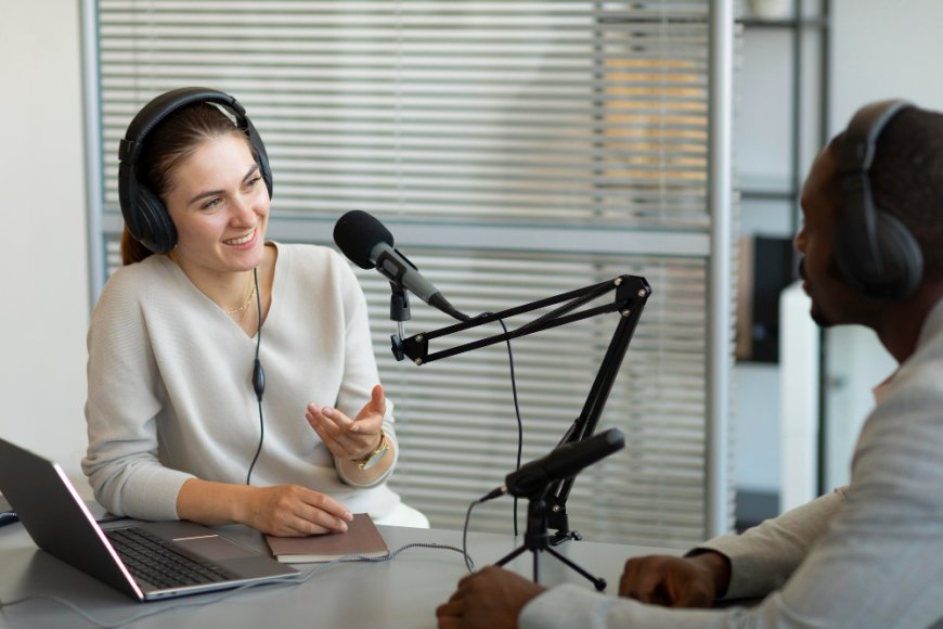 How to Interview Guests for Digital Marketing Podcasts