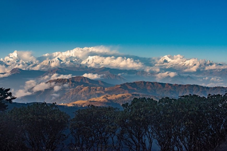 Trekking To Sandakphu Phalut